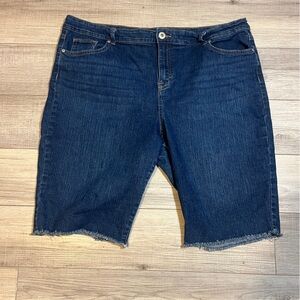 Style & Co Dark Denim Bermuda Shorts Women’s Size 18 Stretch Jean Short Vacation